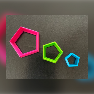 Juego de 3 cortadores de PENTÁGONO      3 piezas