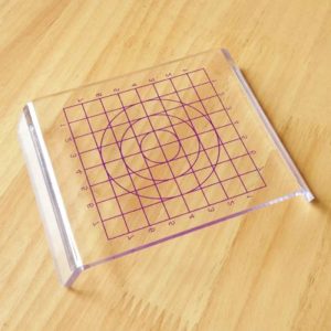 Placa acrílica  para arcilla polimérica   16.8 x 11 x 1.8cm         1u