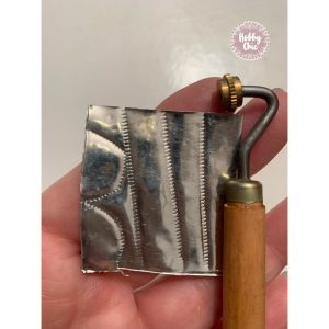 Rodillo repujado en Estaño.    modelo 5