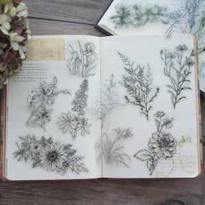 Láminas de PVC para decoupage  FLORES BLANCO Y NEGRO .        1pack